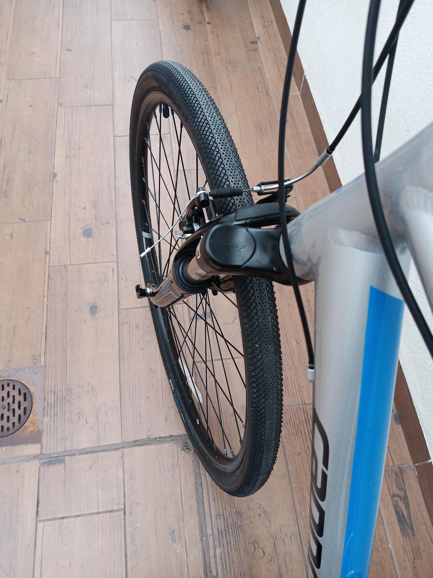 Bicicleta Cannondale Adventure 2