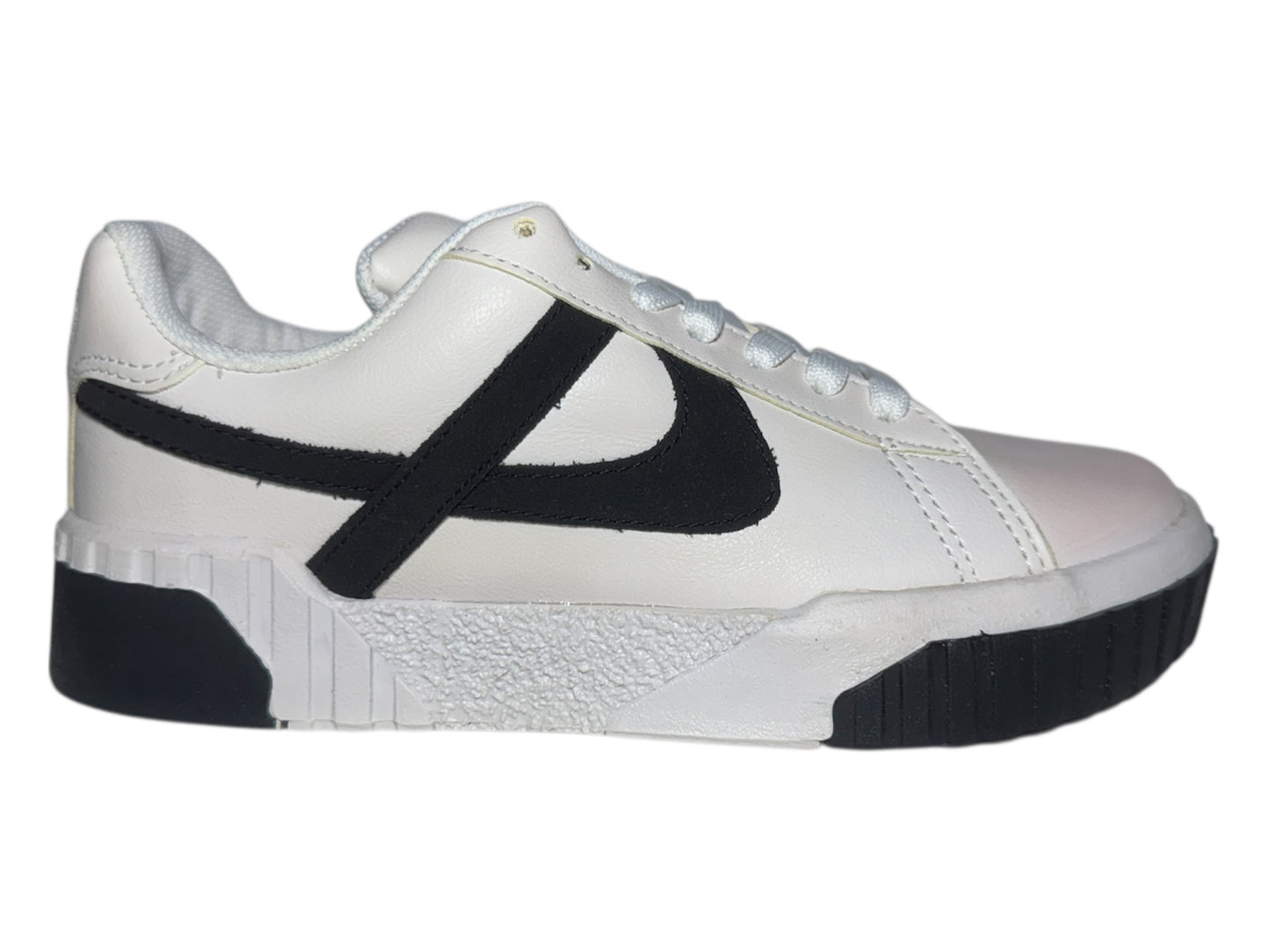 Tenis Panam Casuales Para Dama Con Plataforma Color Blanco Y Negro